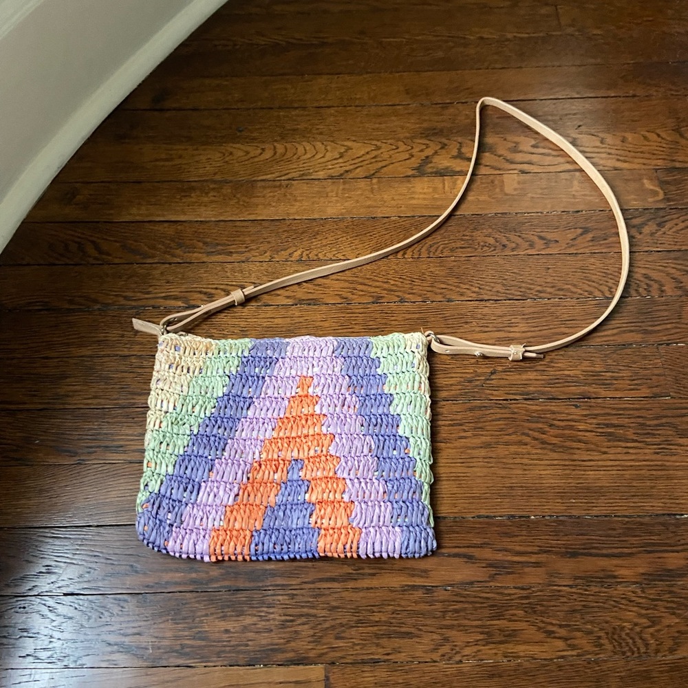 Woven crossbody purse